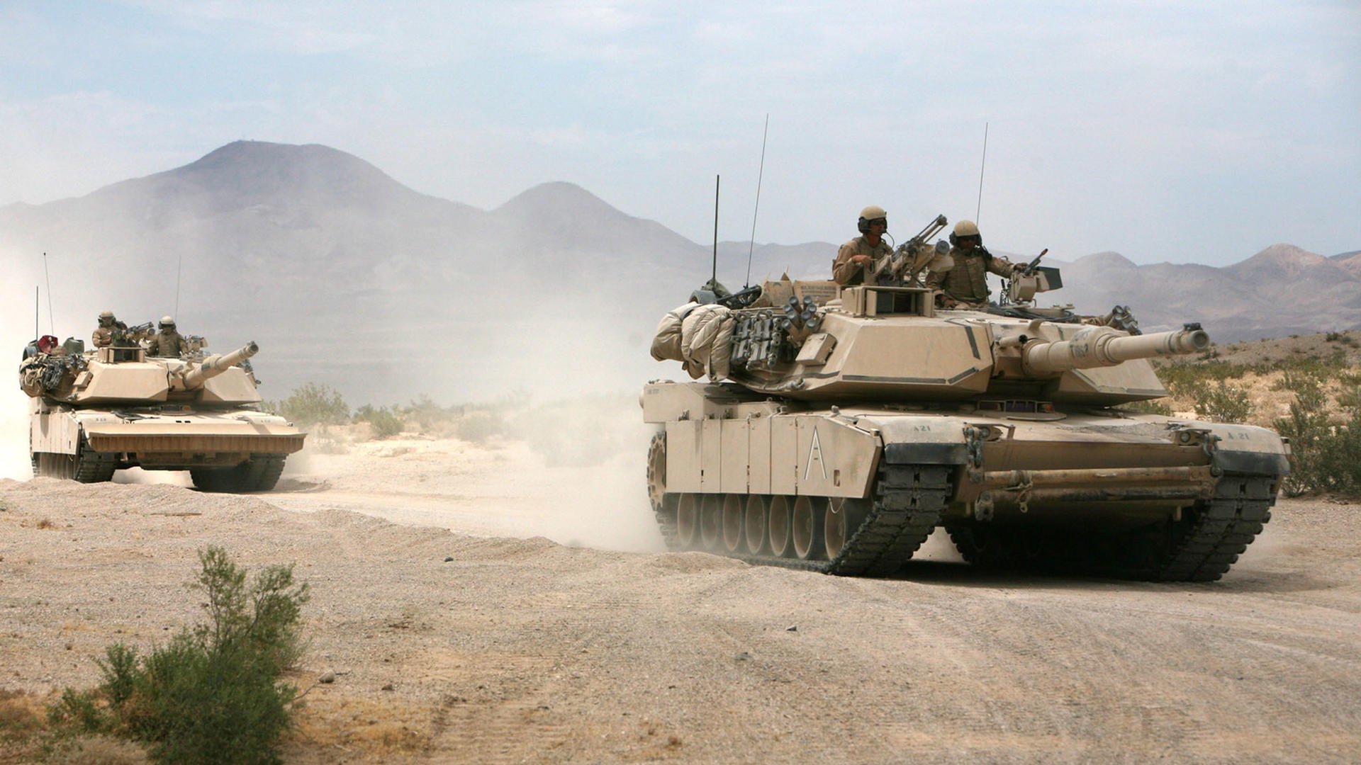 明星助阵,台球赛事受关注度飙升,明星打台球